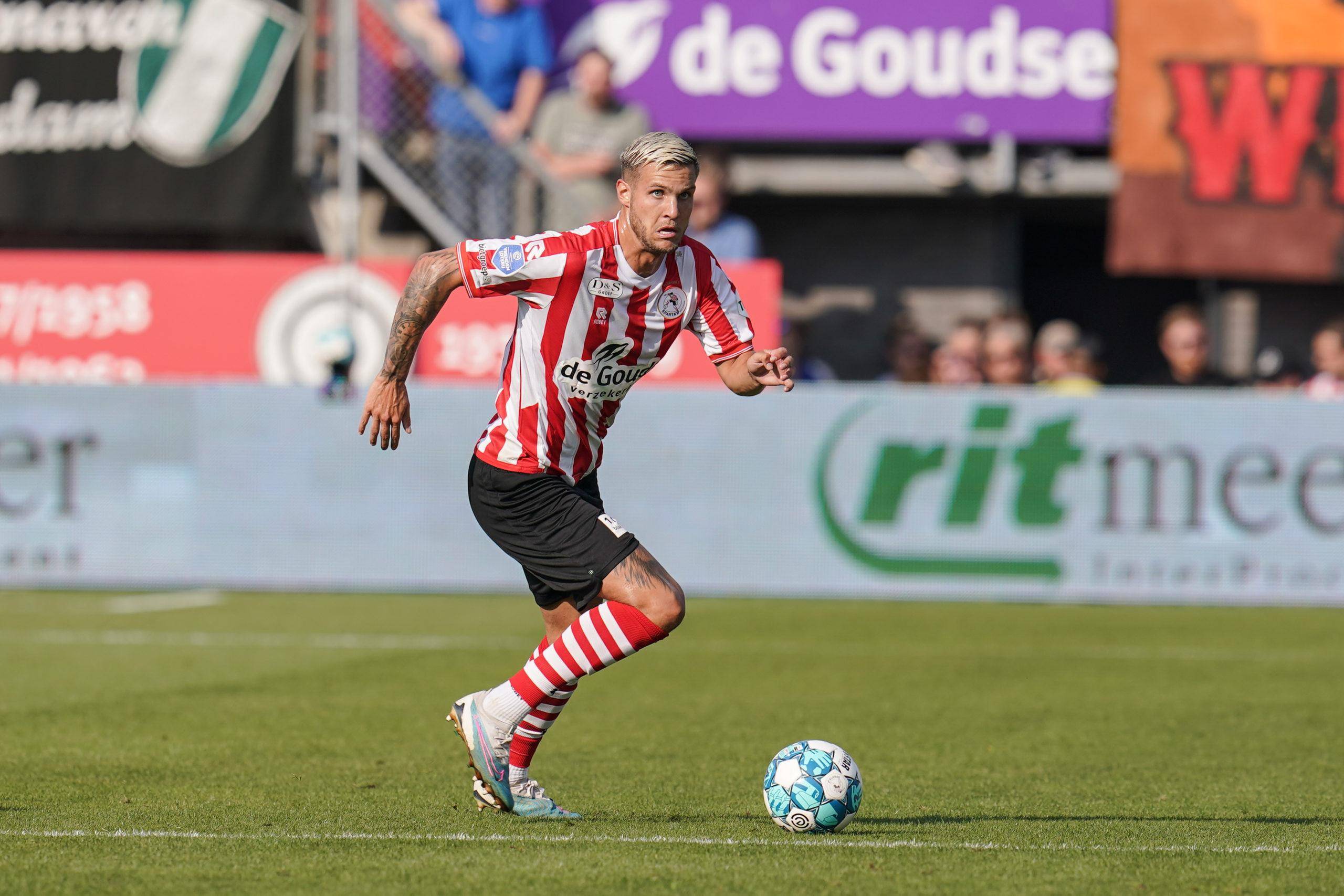 队争夺巴莱 队争夺巴莱