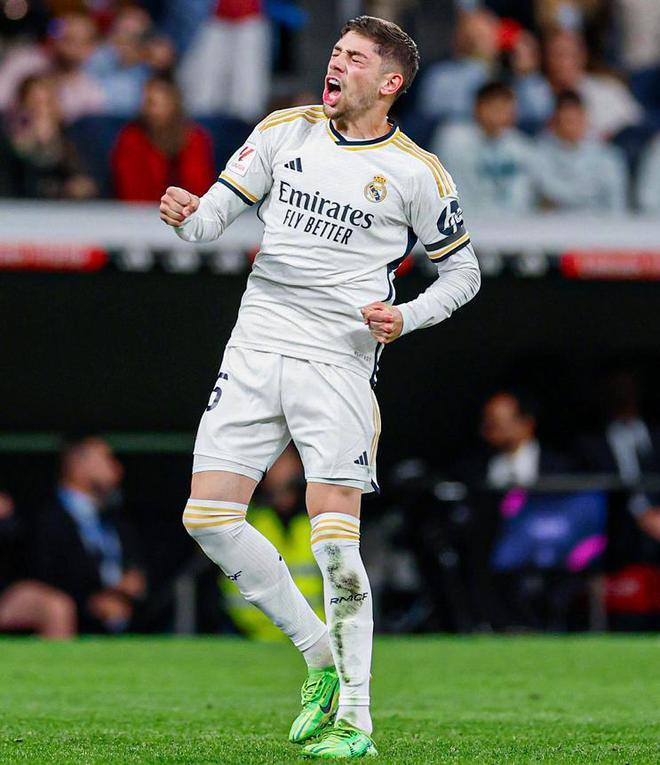 了运动员成 了运动员成