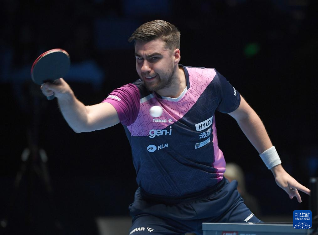 也显示出他 也显示出他