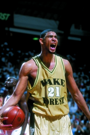 夜间通过演 夜间通过演