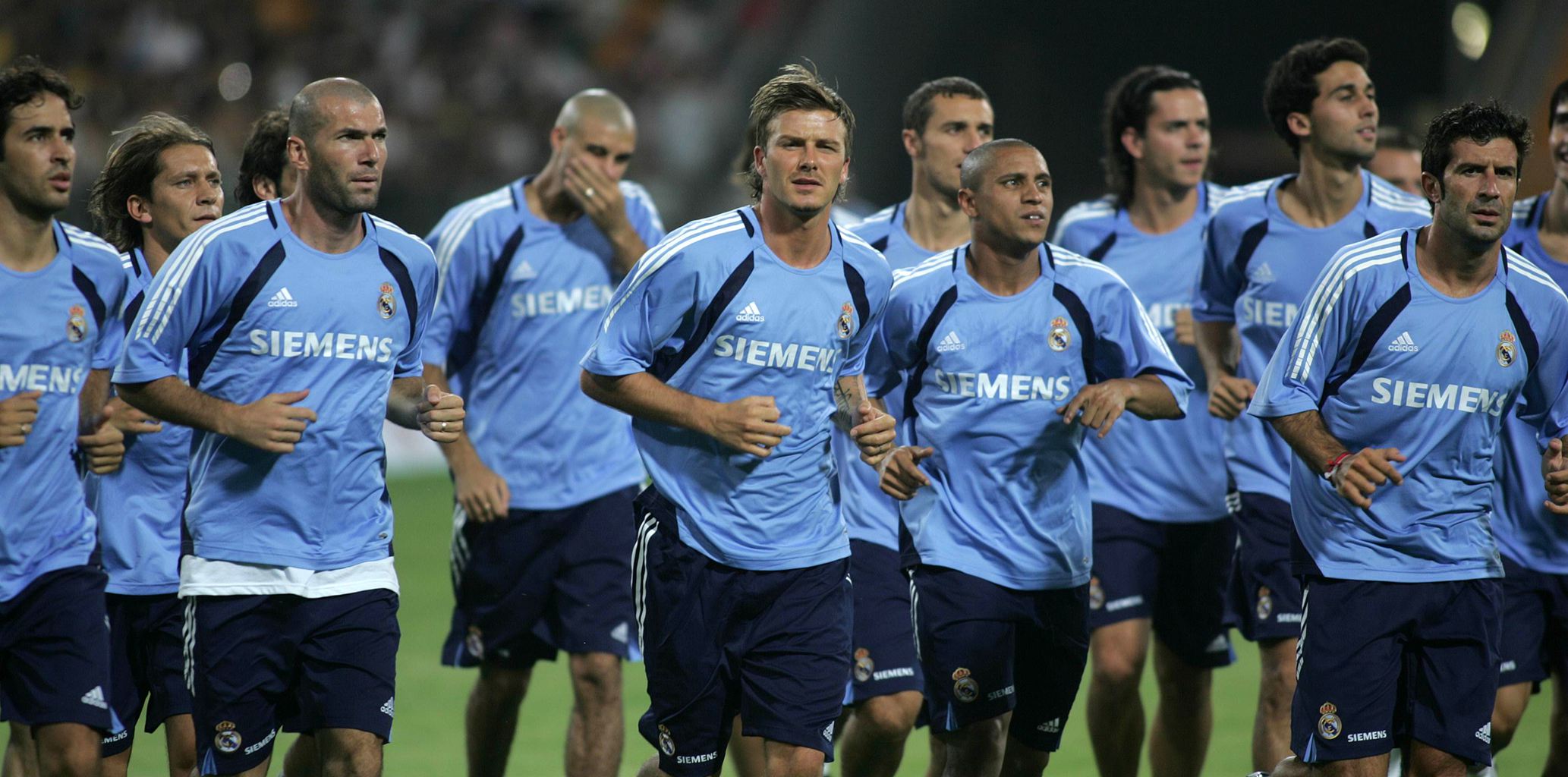 应在中路与 应在中路与