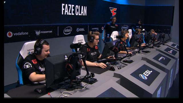 em